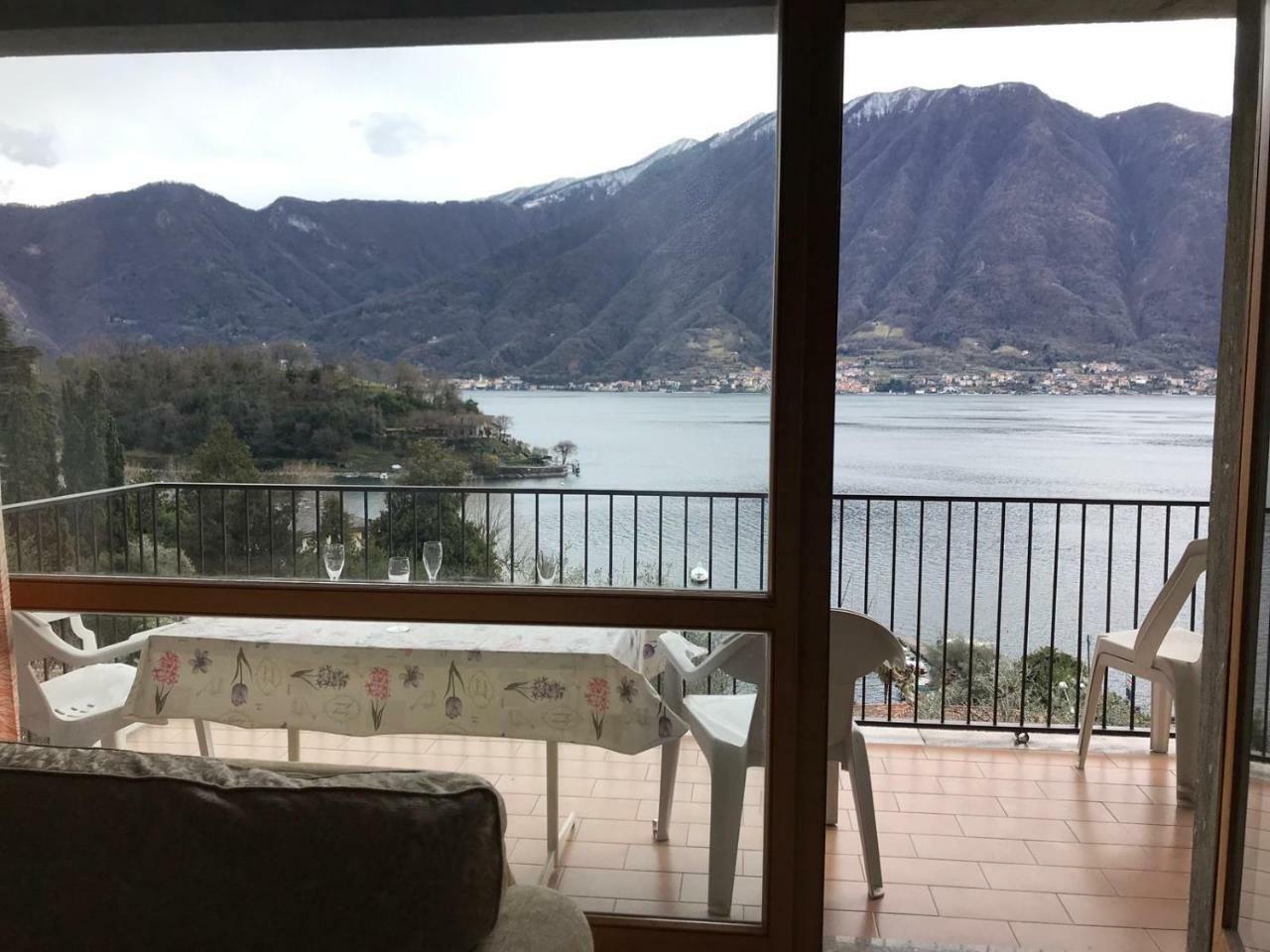 Big Apartment With Lake View And Three Bedrooms Sala Comacina Esterno foto